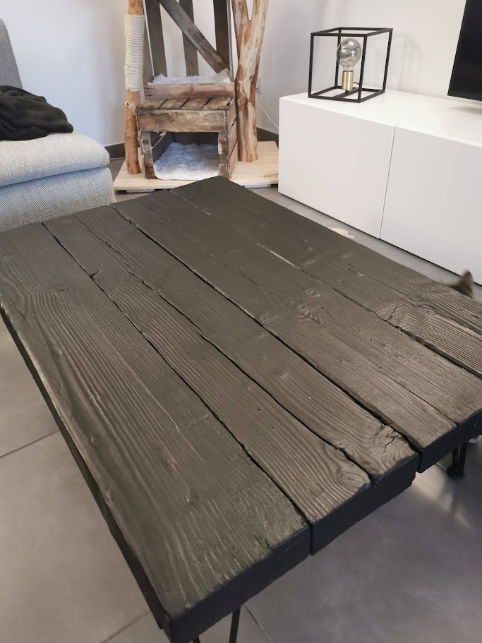 Salontafel met Yakisugi blad